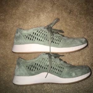 sage suede dansko women’s charlie lace ups